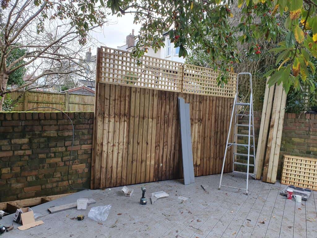 Composite Decking with Trellis-11