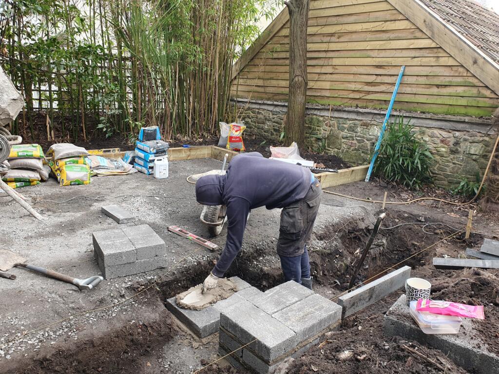 Jungle Garden with Rill-2