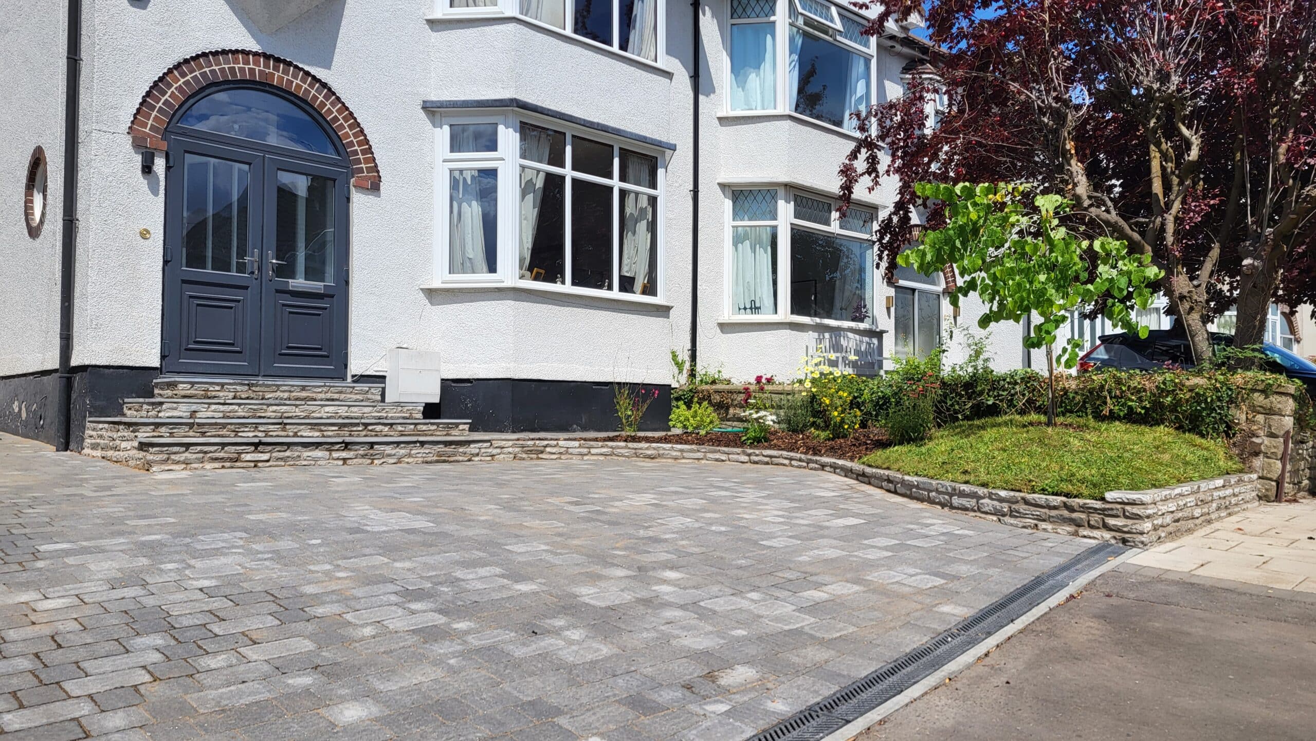 weston crescent driveway 1